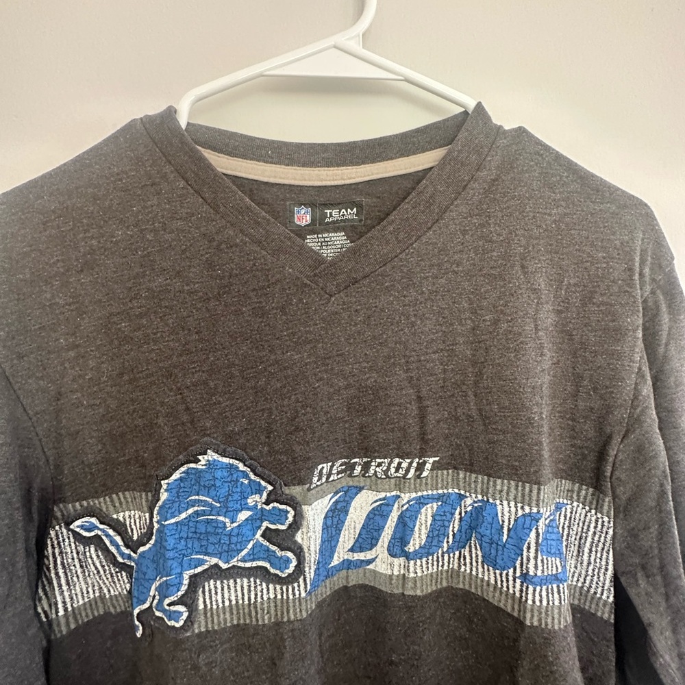Team Apparel Detroit Lions Long Sleeve Shirt - Brown and Blue - Picture 2 of 5